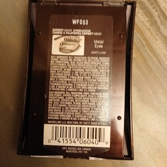 Maybelline Metal Eyes Eyeshadow Trio WF053 Expert Wear Pink Champagne Mauve - Picture 2 of 2